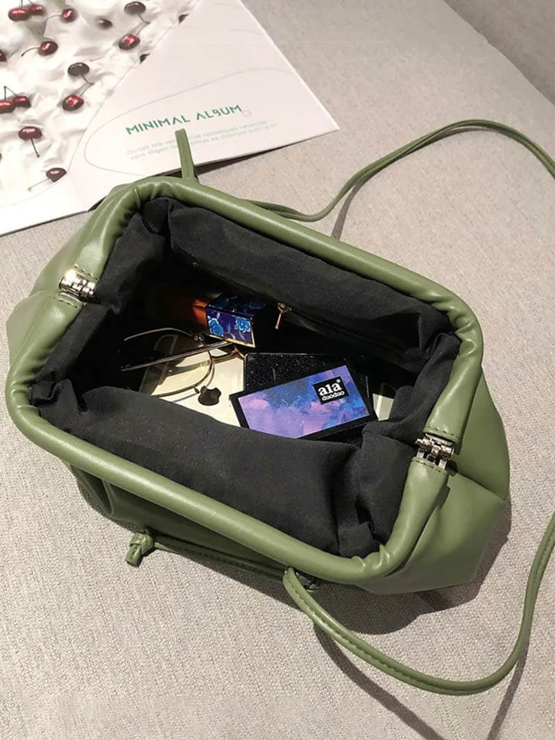 Damentasche Beuteltasche Leder bordeaux mit Kordelzug