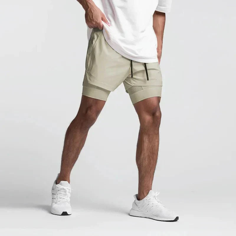 Herrenshorts mit Kordelzug und Taschen